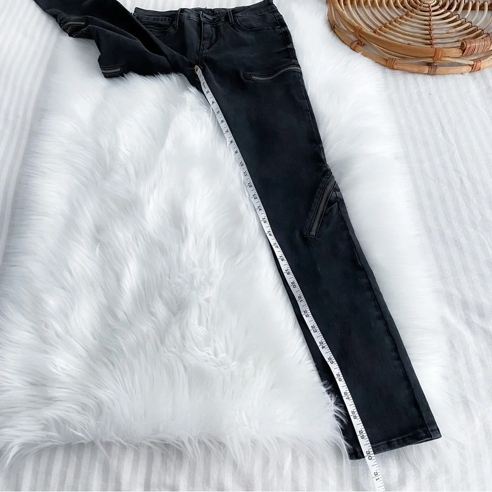 RtA Zip Skinny Denim Jeans Faded Black Low Rise Silver Zipper Detailing NEW NWT